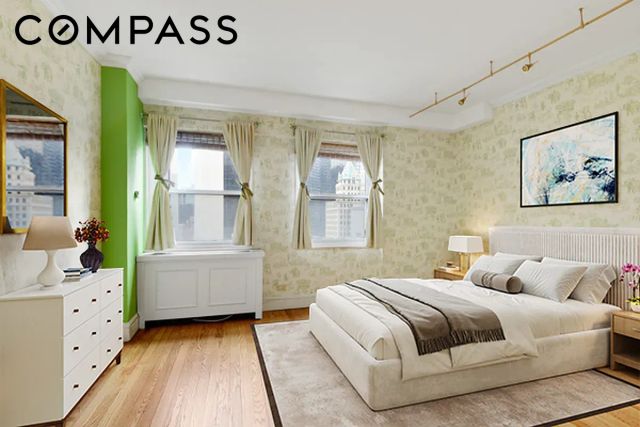 58 W 58th St Apt 25E, New York City, NY 10019