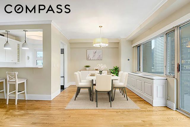 58 W 58th St Apt 25E, New York City, NY 10019