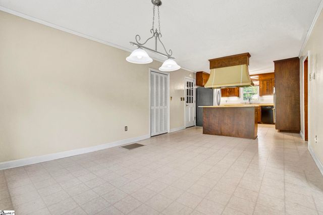 18 Patrol Club Road, Greenville, SC 29609