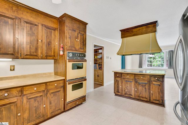 18 Patrol Club Road, Greenville, SC 29609