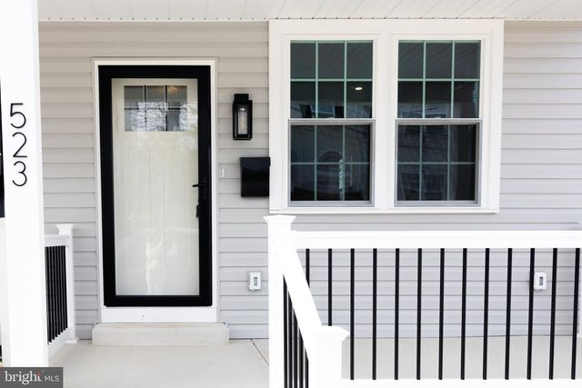 523 GROVE ST, Bridgeport, PA 19405