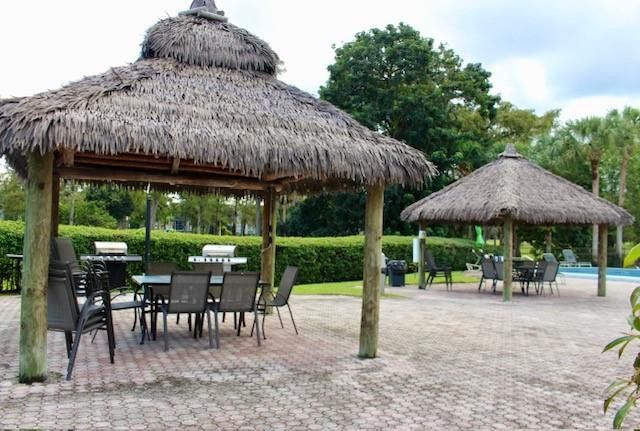 6080 NW 44th Street 205, Lauderhill, FL 33319