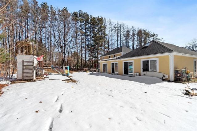 92 Prospect Street, Lunenburg, MA 01462