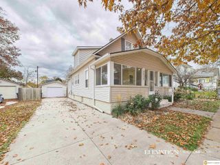 4814 Poppleton Avenue, Omaha, NE 68106