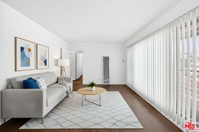 304 E 95th Street, Los Angeles, CA 90003