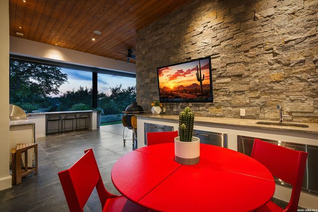 3480 CLUBS DR, Boerne, TX 78006