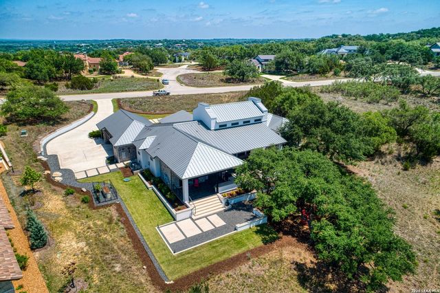 3480 CLUBS DR, Boerne, TX 78006