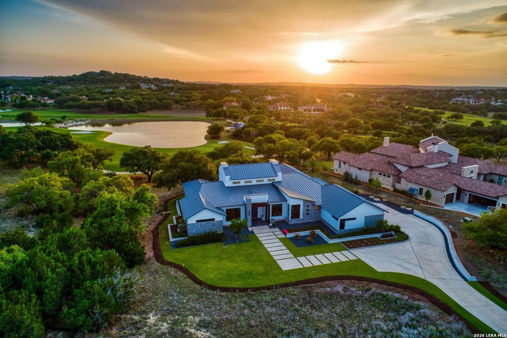 3480 CLUBS DR, Boerne, TX 78006