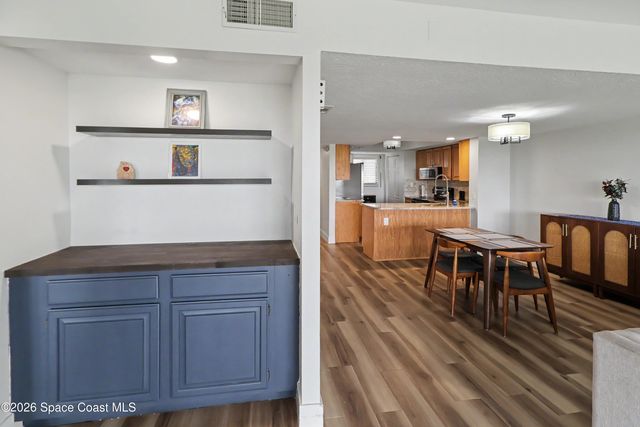 55 N 4th Street 103, Cocoa Beach, FL 32931