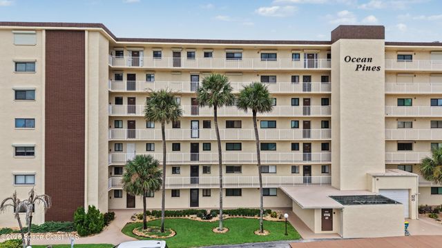 55 N 4th Street 103, Cocoa Beach, FL 32931