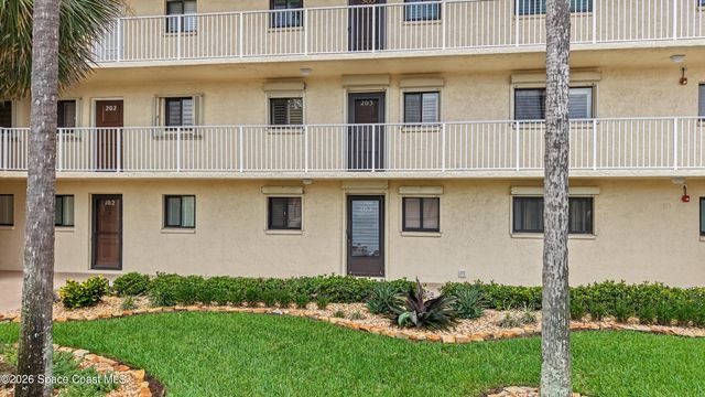 55 N 4th Street 103, Cocoa Beach, FL 32931