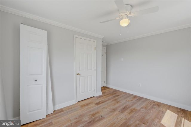 254 OLD MILL MANOR DR, Berkeley Springs, WV 25411