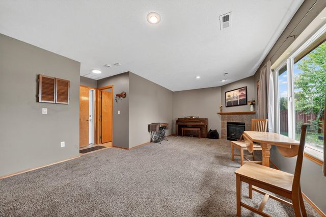 18520 E 9th Ct, Spokane Valley, WA 99016