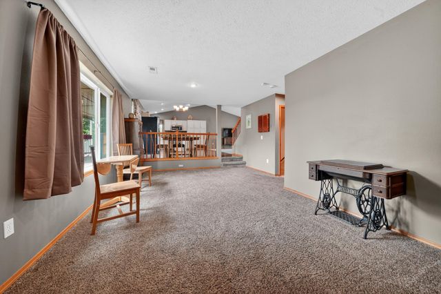 18520 E 9th Ct, Spokane Valley, WA 99016