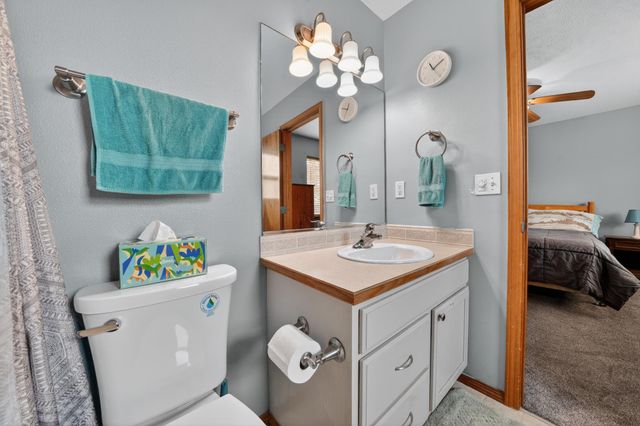 18520 E 9th Ct, Spokane Valley, WA 99016