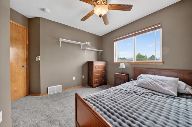 18520 E 9th Ct, Spokane Valley, WA 99016