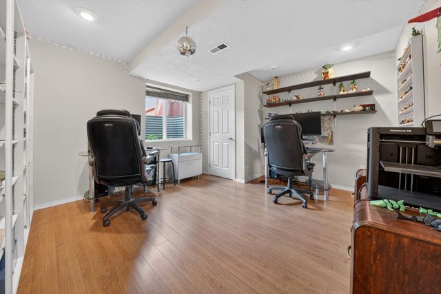 18520 E 9th Ct, Spokane Valley, WA 99016