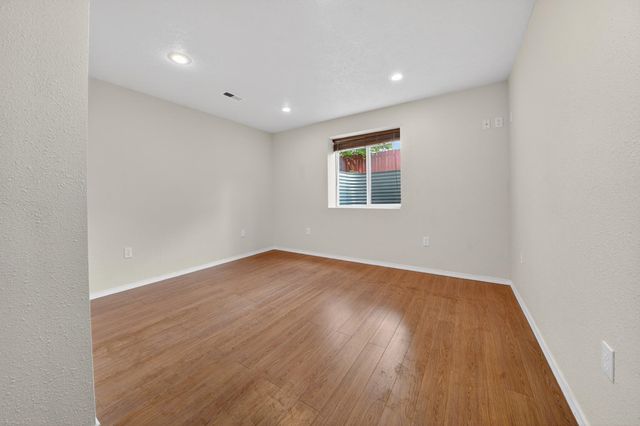 18520 E 9th Ct, Spokane Valley, WA 99016
