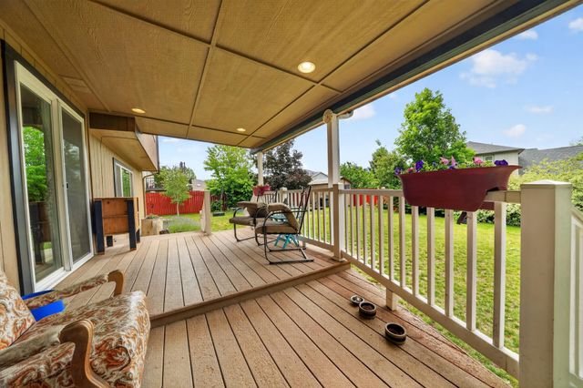 18520 E 9th Ct, Spokane Valley, WA 99016