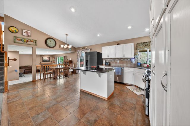 18520 E 9th Ct, Spokane Valley, WA 99016
