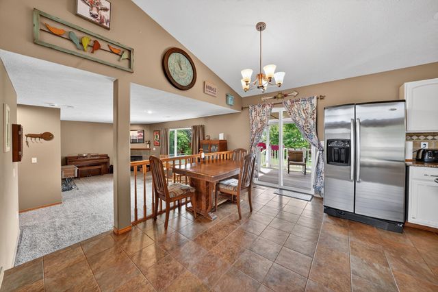 18520 E 9th Ct, Spokane Valley, WA 99016