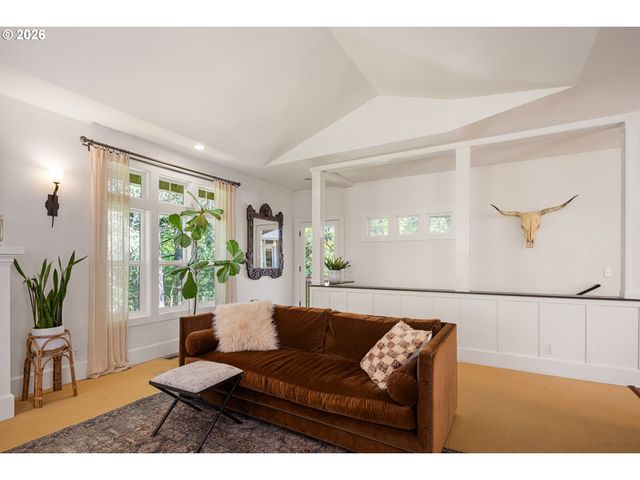 1797 CRAIGMONT Ave, Eugene, OR 97405