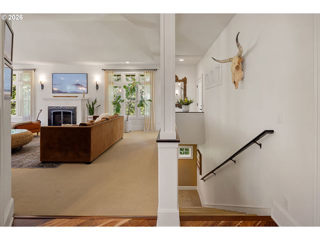 1797 CRAIGMONT Ave, Eugene, OR 97405