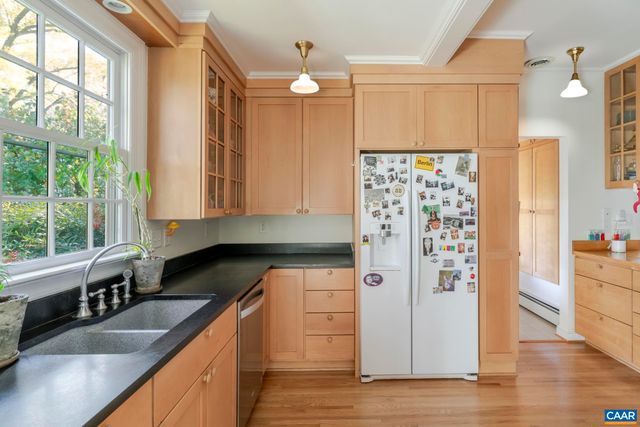 114 BOLLINGWOOD RD, Charlottesville, VA 22903