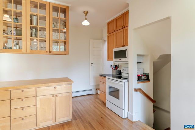 114 BOLLINGWOOD RD, Charlottesville, VA 22903