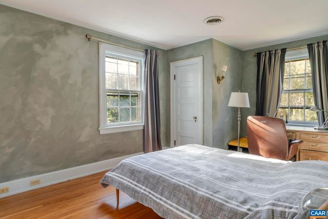 114 BOLLINGWOOD RD, Charlottesville, VA 22903