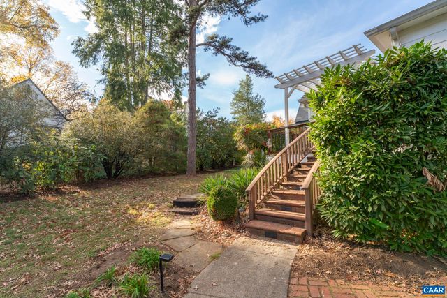 114 BOLLINGWOOD RD, Charlottesville, VA 22903