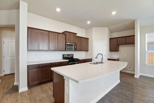 8202 Dampton LN, Austin, TX 78744