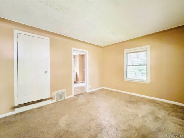 18732 GREENVIEW Avenue, Detroit, MI 48219