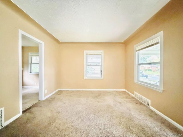 18732 GREENVIEW Avenue, Detroit, MI 48219