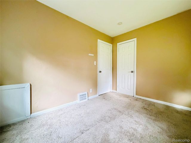 18732 GREENVIEW Avenue, Detroit, MI 48219