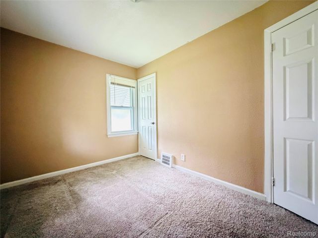 18732 GREENVIEW Avenue, Detroit, MI 48219