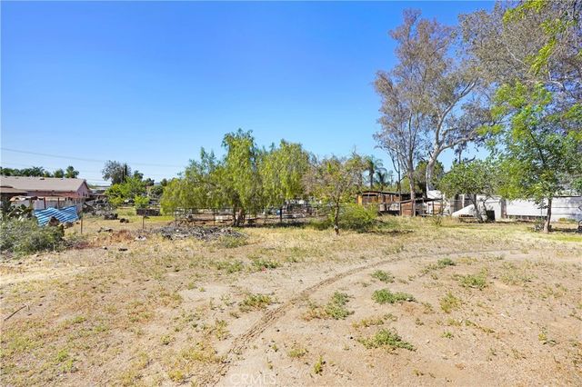 21701 Perry Street, Perris, CA 92570