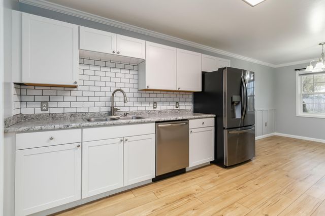 12 Sunrise Trail, Somerset, KY 42501