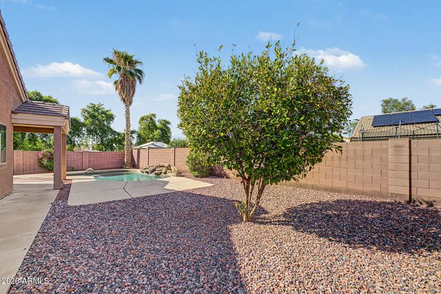 8542 W CORDES Road, Tolleson, AZ 85353
