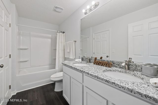 8609 VINING Street, Jacksonville, FL 32210