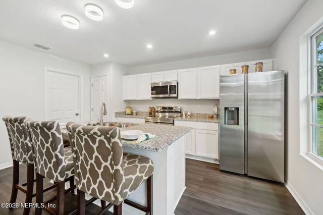 8609 VINING Street, Jacksonville, FL 32210