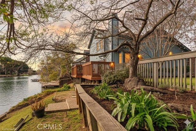 154 Basinside, Alameda, CA 94502