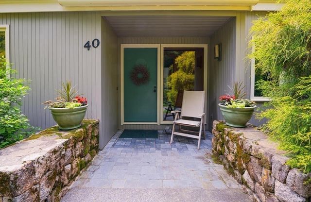 40 Bicentennial Way, Boxborough, MA 01719