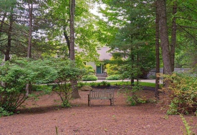 40 Bicentennial Way, Boxborough, MA 01719