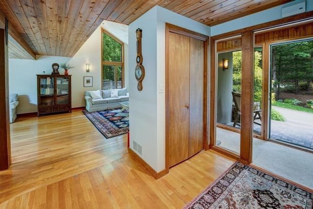 40 Bicentennial Way, Boxborough, MA 01719
