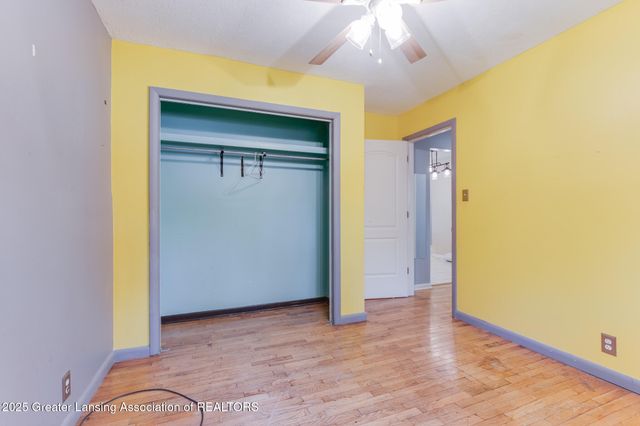 135 W Hamilton Street, Dimondale, MI 48821