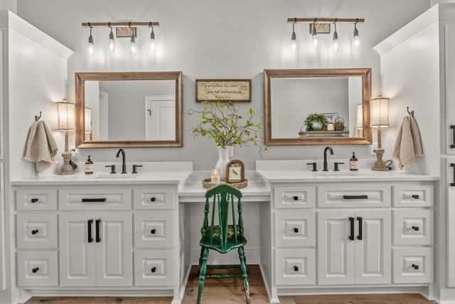 40 Lowell, Greenbrier, AR 72058