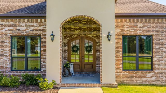 40 Lowell, Greenbrier, AR 72058