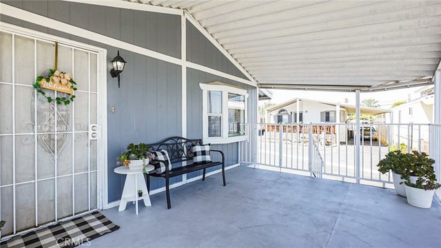 20806 Gridley Road 48A, Lakewood, CA 90715