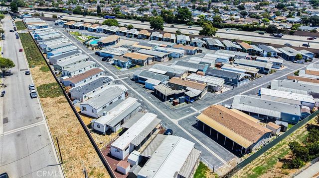 20806 Gridley Road 48A, Lakewood, CA 90715